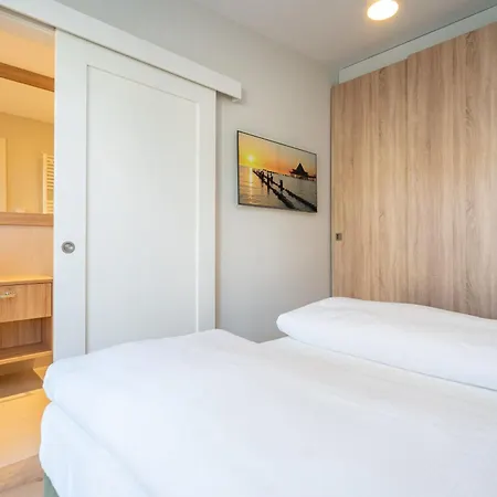 Quartier Maxim - App 9 דירה