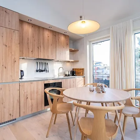 Quartier Maxim - App 9 דירה *